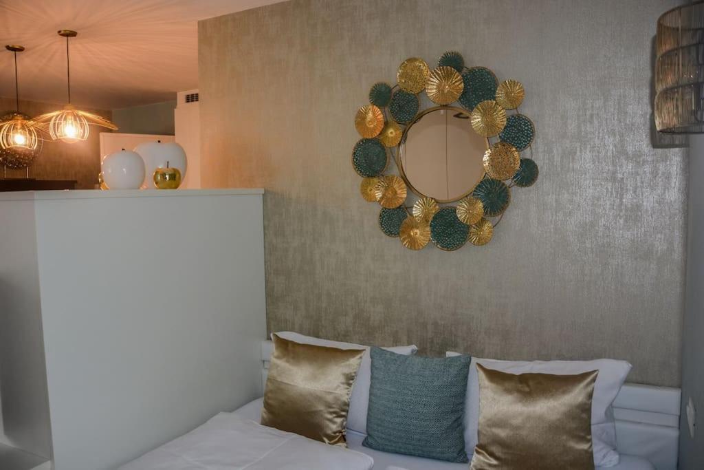 Moderne Ferienwohnung Мерано Екстер'єр фото