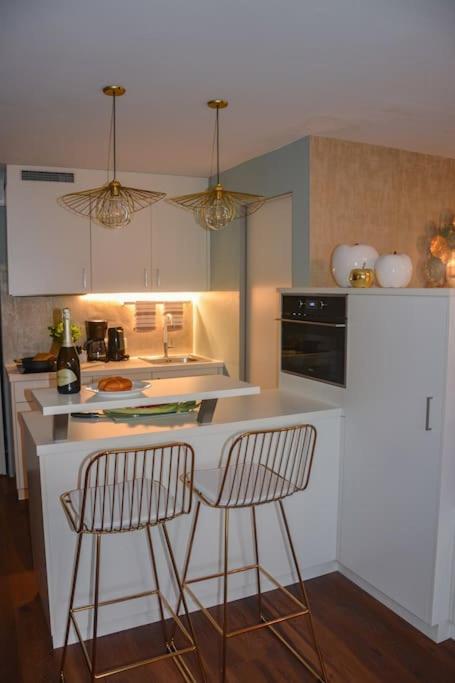 Moderne Ferienwohnung Мерано Екстер'єр фото